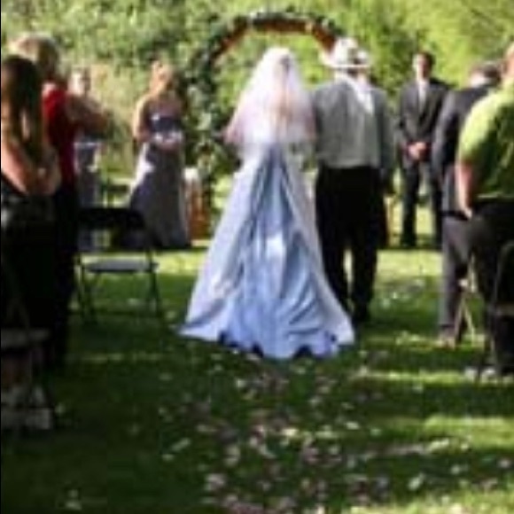 David’s Bridal Periwinkle h9274 Wedding Dress Bundle - Picture 3 of 5